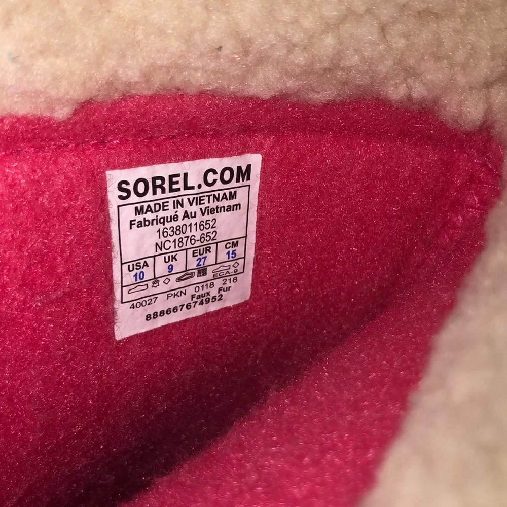 Sorel NWOT snow boots!